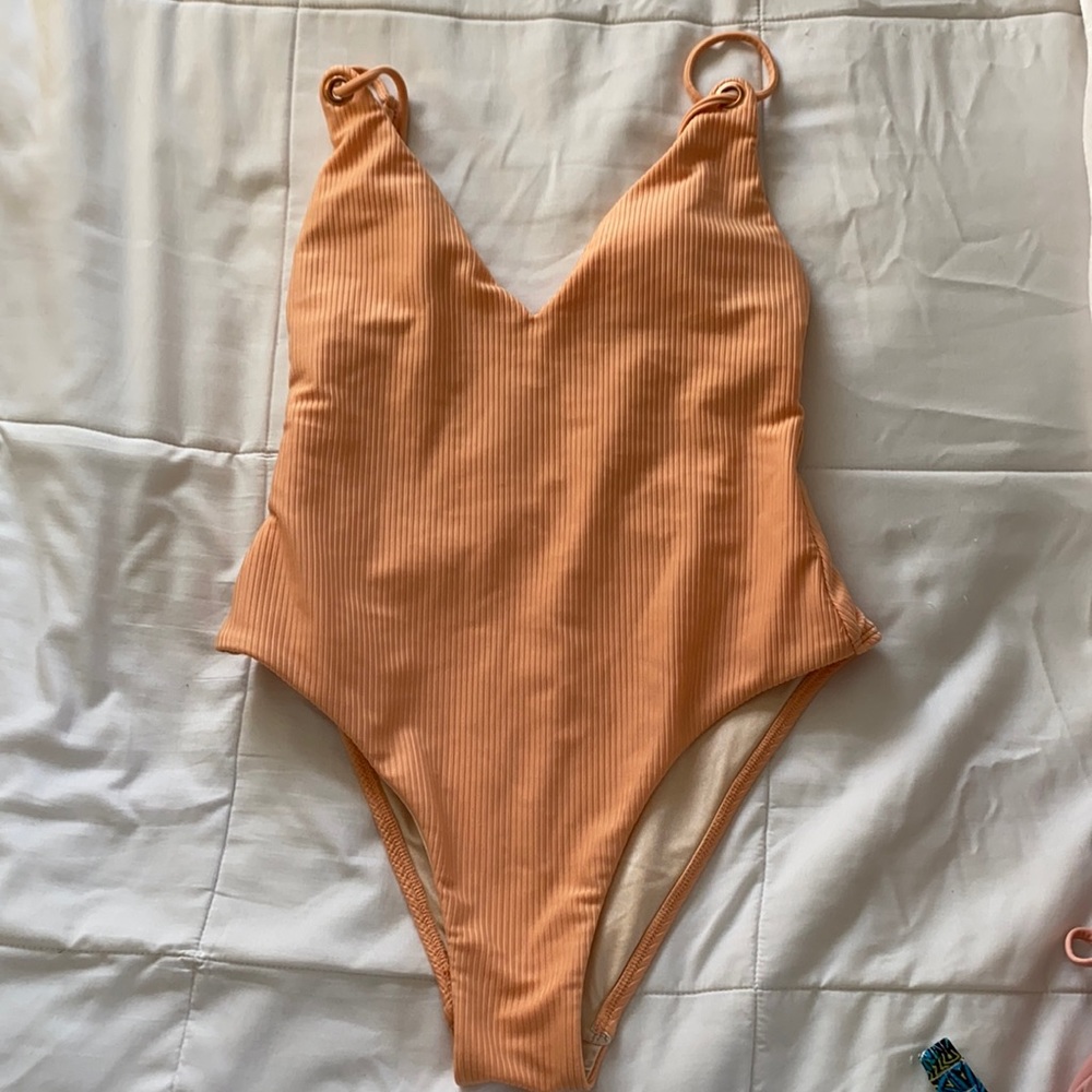 Pacsun one piece bathing suit
